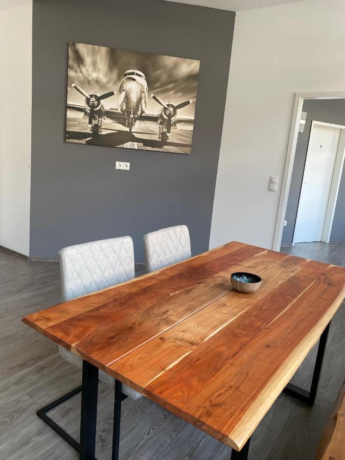 Apartment An Der Weserpromenade - Schlachte - Parkplaetze Bremen Ngoại thất bức ảnh